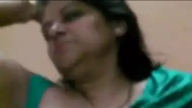 Gaand Maro Bhabhi Big Boobs - Movies.