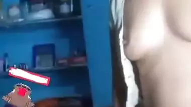 Bangli Hot Bhabi Sucking Dick