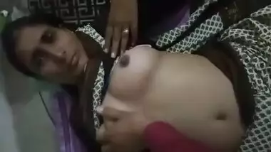 Mature Neighbor Aunty Hindi Sexy Video