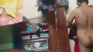 Bhabhi changing clothes vira videos uploaded online