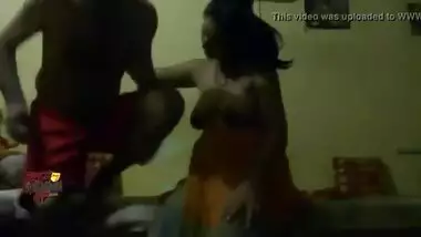 DesiSex24.com – indian sex video of married bhabhi with her man boobs sucked and fucked