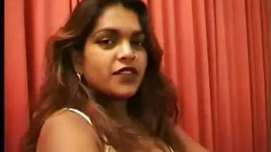 Hot Dutch Indian Wife Exposed - Movies.