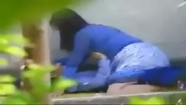 Desi amateur college girl enjoying passionate sex outdoors scandal