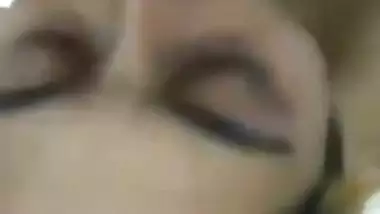 Sexy call girl gives a crazy Indian blowjob to her client