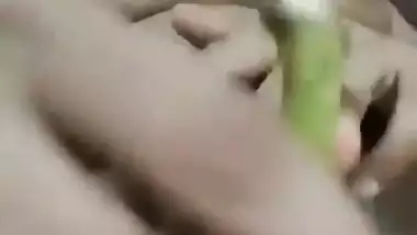 Masturbating with Banana mallu hot bhabhi vid