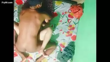 Boudi’s night fuck nude video