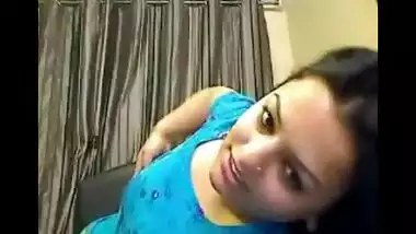 Hindi Punjabi bhabhi sex video for hubby!