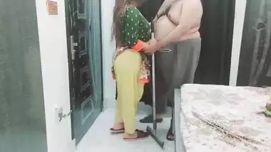 Paki auntie with XXX tits pulls pants off to take Desi dude's cock