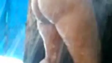 Desi Wife caught bathing