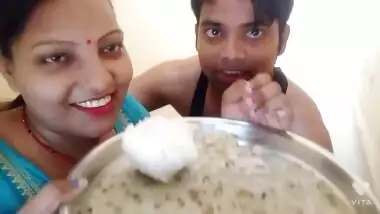 Cute smiling bhabhi boobs squeezed hard, pressed, grabbed & felt many times in vlog