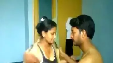 Boor chodne wala sex video indian sex videos on Xxxindiansporn.com