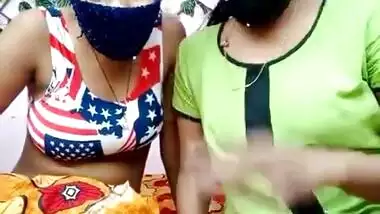 Village Girls showing her boobs and pussy
