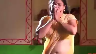 Hot Bhabi