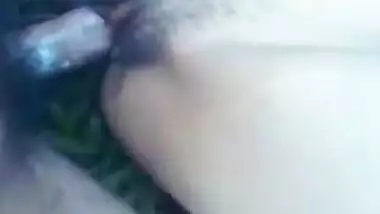 Young college teen fucking outdoor