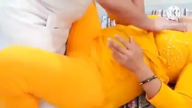 Crazy sasur bangs his bahu in the sasur bahu sex video