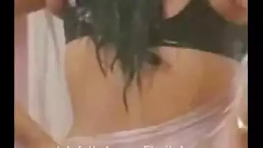 Tamil Cute Couple Bathroom Sex Video