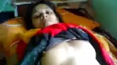 Desi Hot Ladki Enjoying Her First Sex