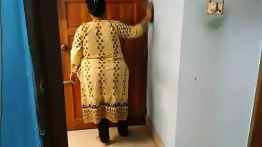 Tamil cute maid fucked by hotel owner