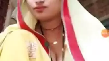 Beautiful desi village wife live app video