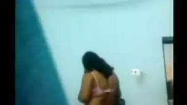 Tempting desi aunty takes bubble bath teasing with her big boobs