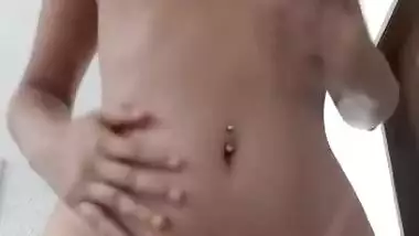 Beautiful girl show her big boob and pussy