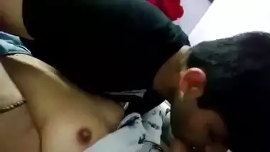 Horny Delhi Girl With Hard Nipples Makes Own Sex Video