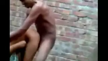 village girl outdoor indiansex with lover