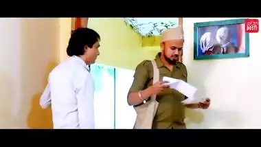 Pati Patni Aur Postman