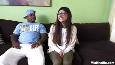 Mia Khalifa The Arab Pornstar Graduating Summa cum Loud