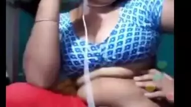 big navel aunty video chat