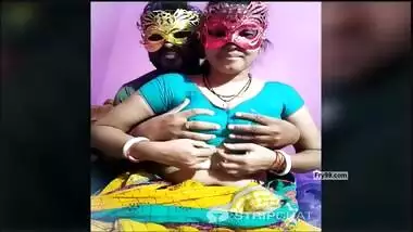 Village Couple Expensive Pvt Show Collections
