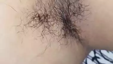 Badi Behan Ke Hairy Armpits Ki Khusboo. Indian Armpits Lovers