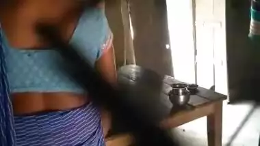 Sexvidose - Pikaping sex vidose indian sex videos on Xxxindiansporn.com