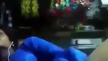 Horny Desi Girl Masturbating With Perfume Bottle Crying With LoudmoaningAnd Pain (BanglaTalk)