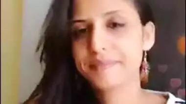 Cutipie Bhabi Morning Live, Sweet Cleavage