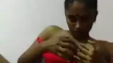 Telugu bare MMS episode of a concupiscent college cutie