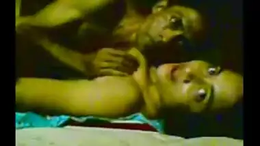 Beautiful desi bhabhi enjoying home sex with her neighbor