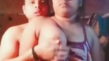 Sexy Indian boobs massage video MMS