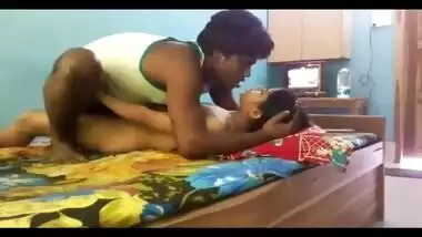 Desi hot couples home sex caught on cam