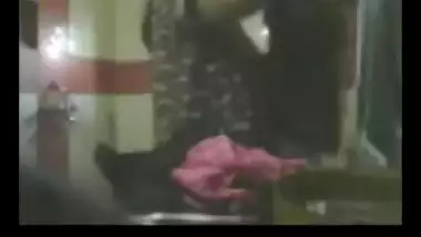 Bhabhi Homemade Bath - Movies.