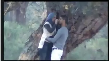 Desi hot couple sex in the park