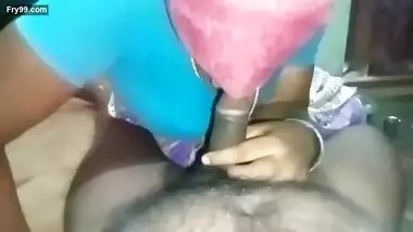 Desi kerala aunty blowjob in unkle coock