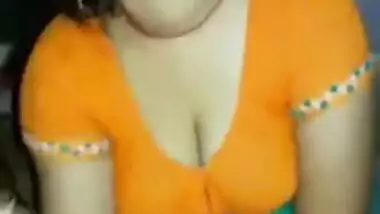 Boudi Showing Her Boobs and Pussy On video call part 4
