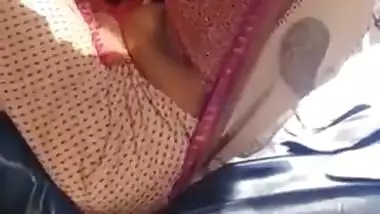 Tamil Bhabi Sexy Cleavage Clip