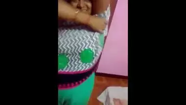 BBW mallu aunty caught having secret affair.