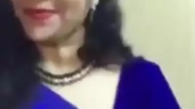 indian hot singer ramya nalluri karaoke vertical edit