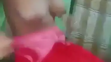 Man dominates his cock hungry GF and gets a desi blowjob