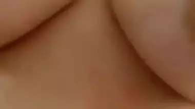 Guy enjoys buttery boobs of a girl while she rides