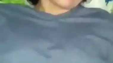 Really hot Indian girl masterbate while she had sex POV