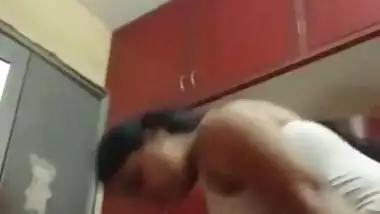 Sexy Tamil Desi Bhabhi Nude Video Lacked Part 2
